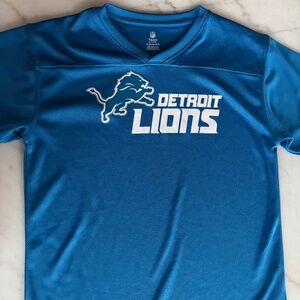 Detroit lions NFL youth XL shirt  kids v neck